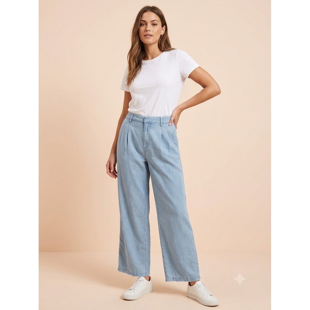 Gap Easy Trouser Women 8 Light Wash Blue Chambray Pleated Wide Leg Pants